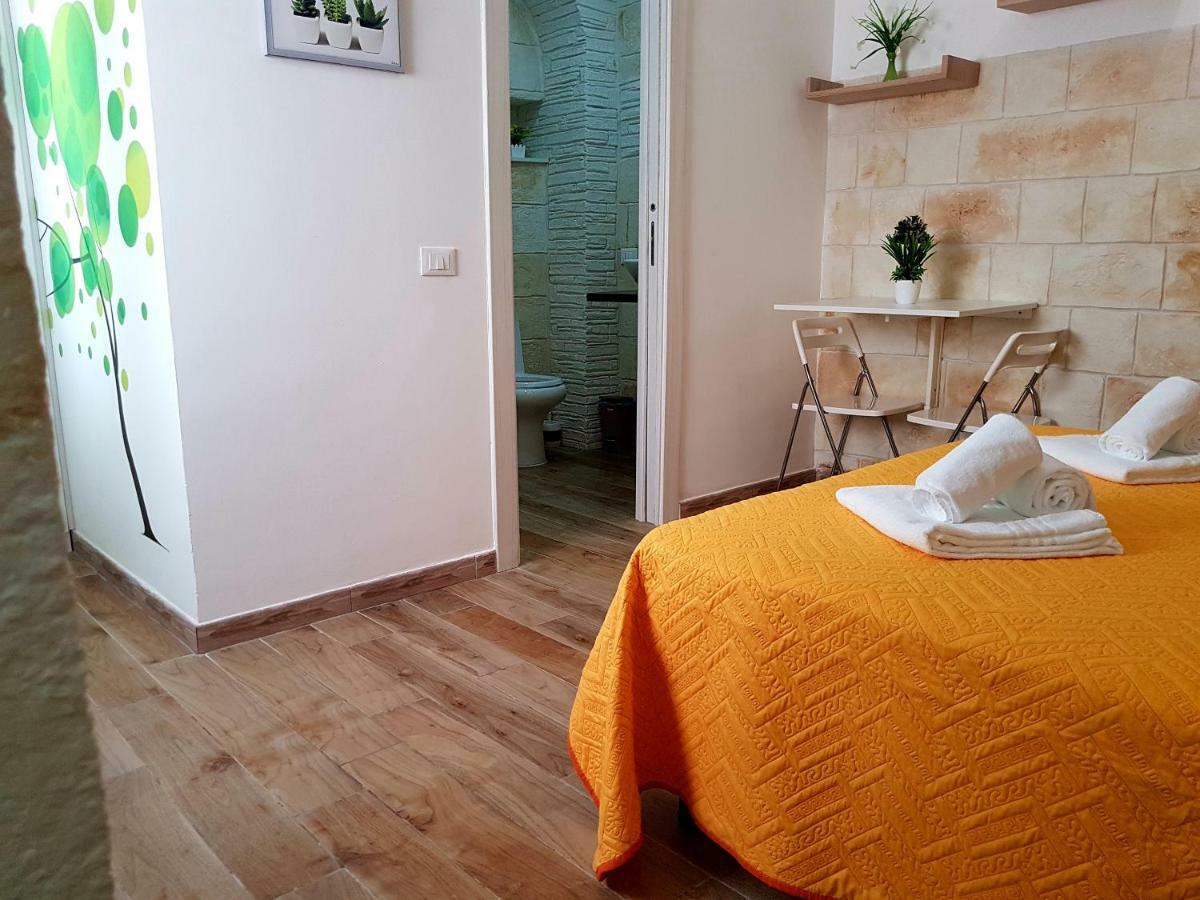 Room N.22 Taranto Esterno foto